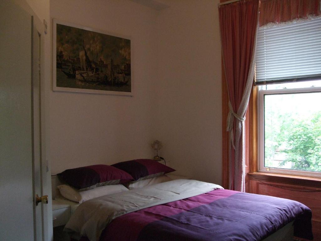 Swan Lake Guest House Эдинбург Номер фото