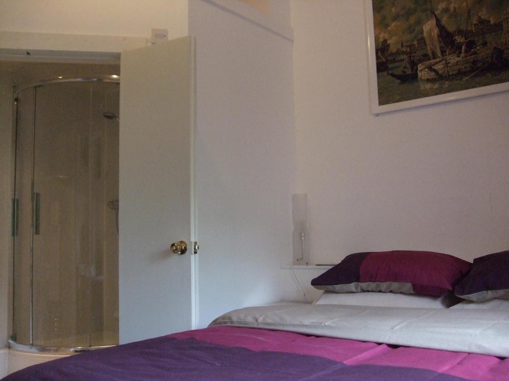 Swan Lake Guest House Эдинбург Экстерьер фото