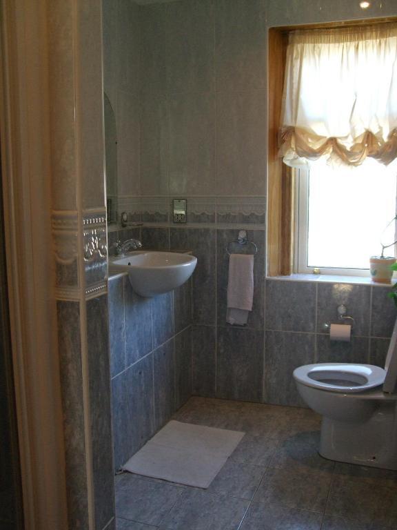 Swan Lake Guest House Эдинбург Номер фото