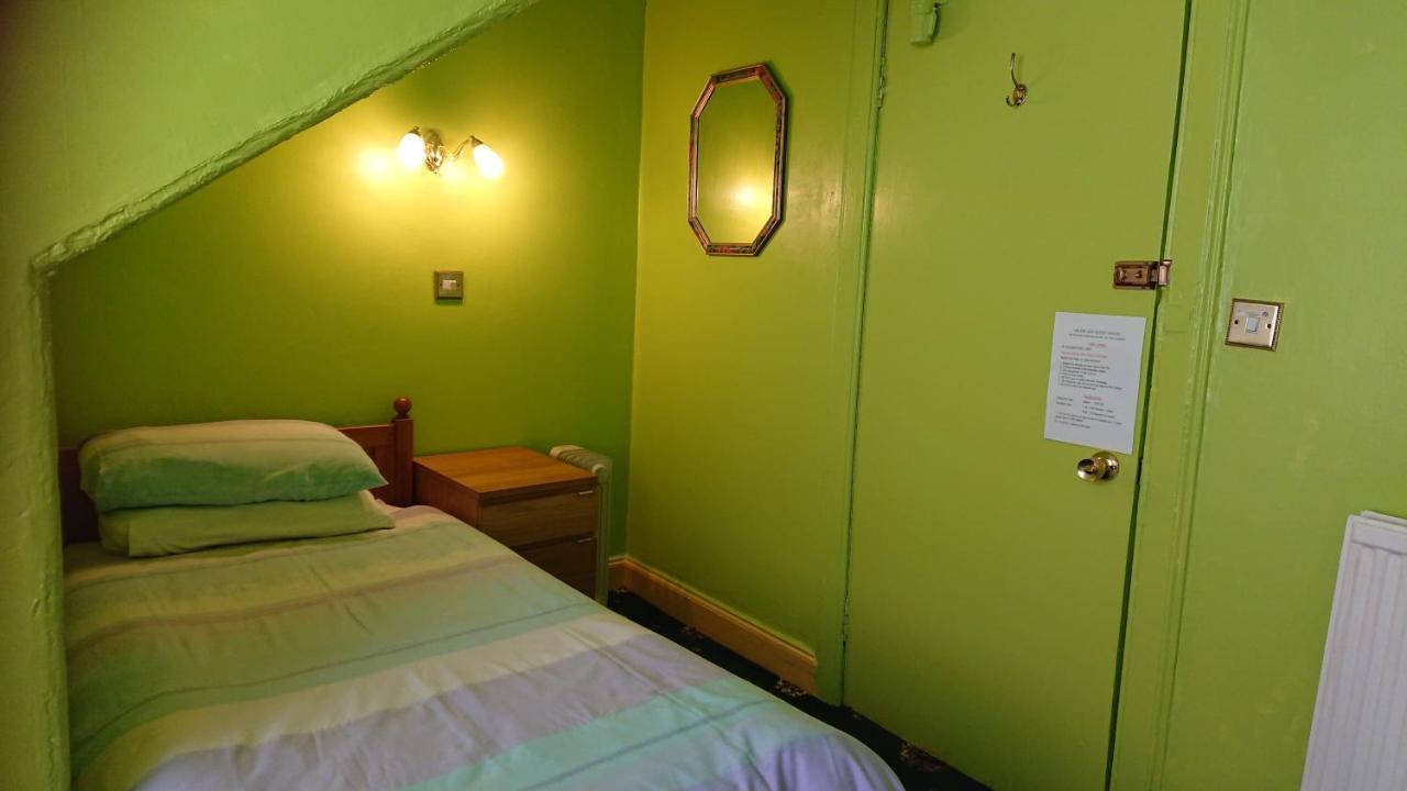Swan Lake Guest House Эдинбург Экстерьер фото